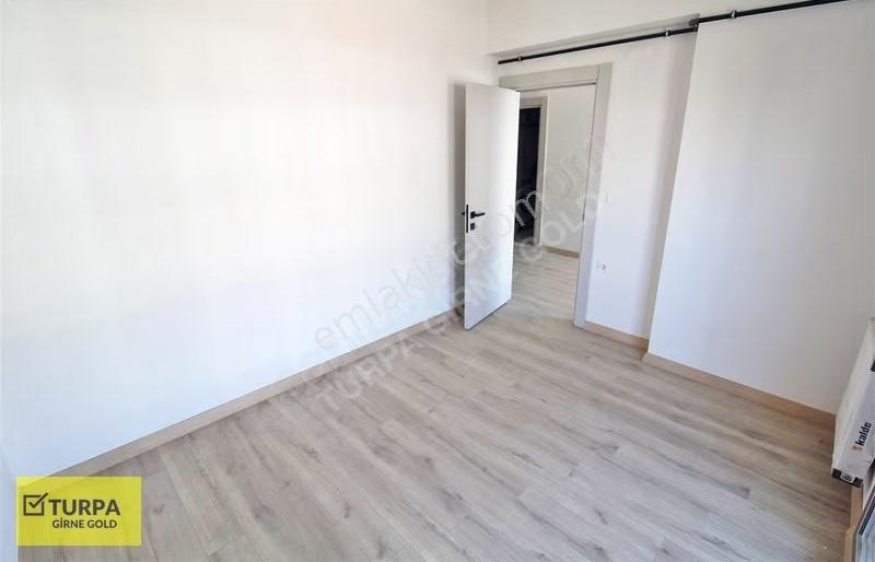 Ulukent İzban Yakını,doğalgazlı Lüks Sıfır 1+1 Kiralık Daire - Görsel 24