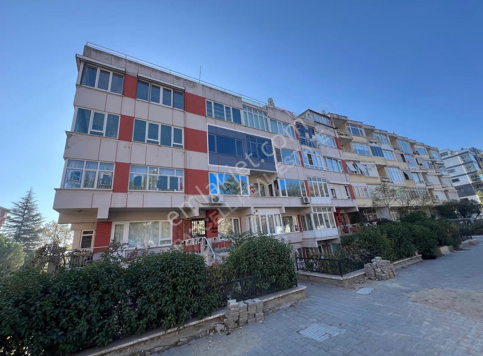 Balıkesir Bandırma Cad. Alp Sitesi'nde Satılık Arakat 3+1 Daire - Görsel 8