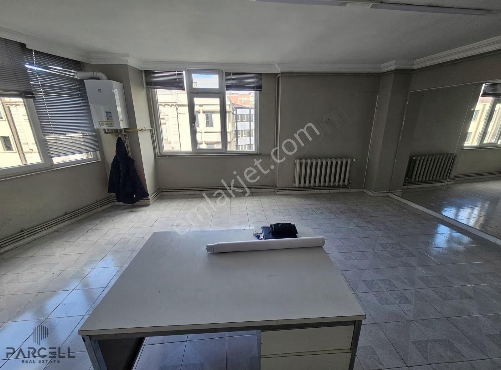 Balıkesir Altıeylül Çarşı Merkezde Özhancı İşhanı Kiralık Ofis - Görsel 19