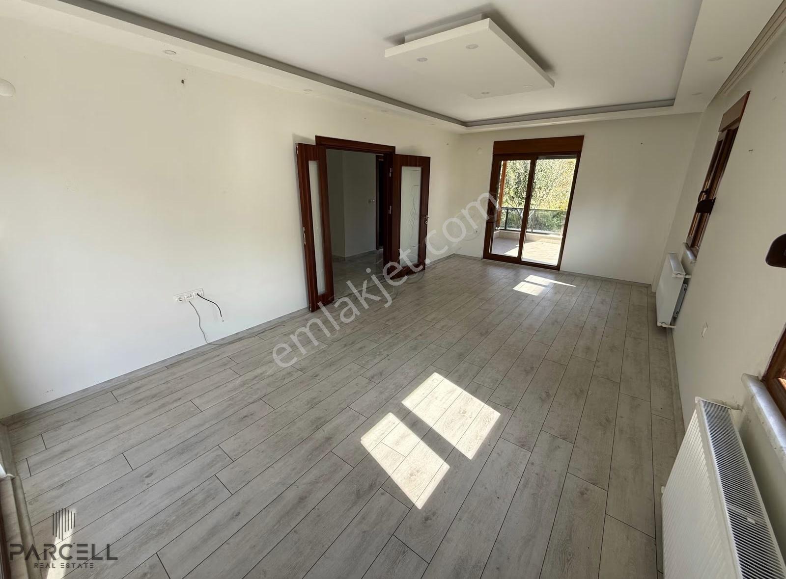 Fener Mah. Havuzlu Sitede Bahçeli Kiralık 3+1 Dubleks Villa - Görsel 30