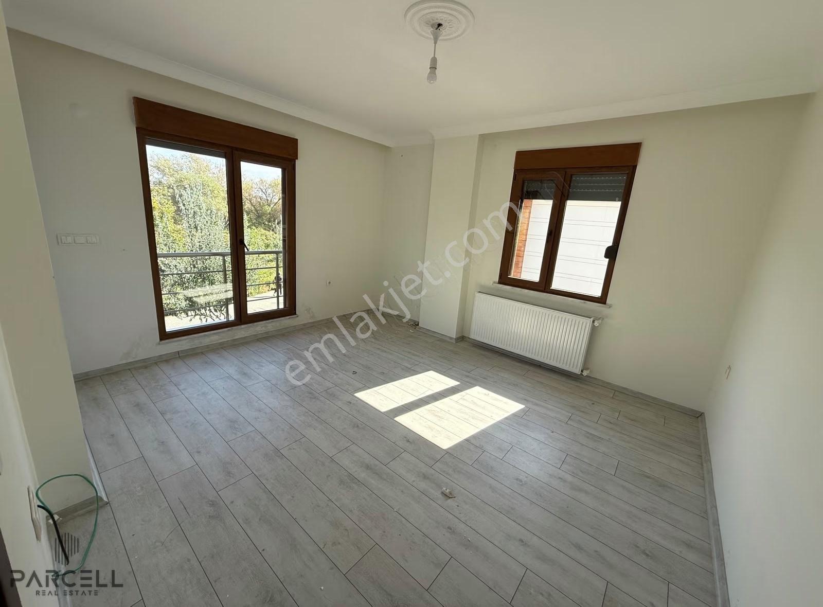 Fener Mah. Havuzlu Sitede Bahçeli Kiralık 3+1 Dubleks Villa - Görsel 11