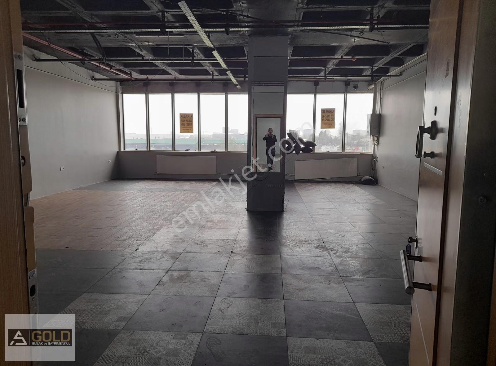 Bahçekent Ticaret Merkezinde 127 M2 Kiralık Ofis - Görsel 11