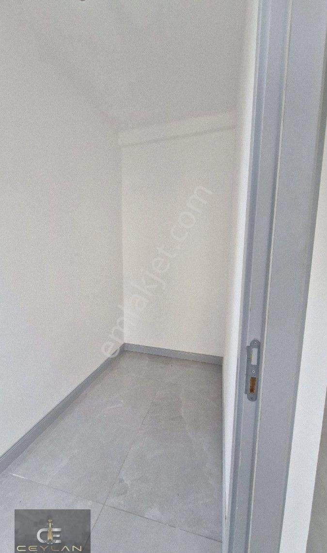 Ceylan Emlaktan Merkezde Satılık Ofis - Görsel 2