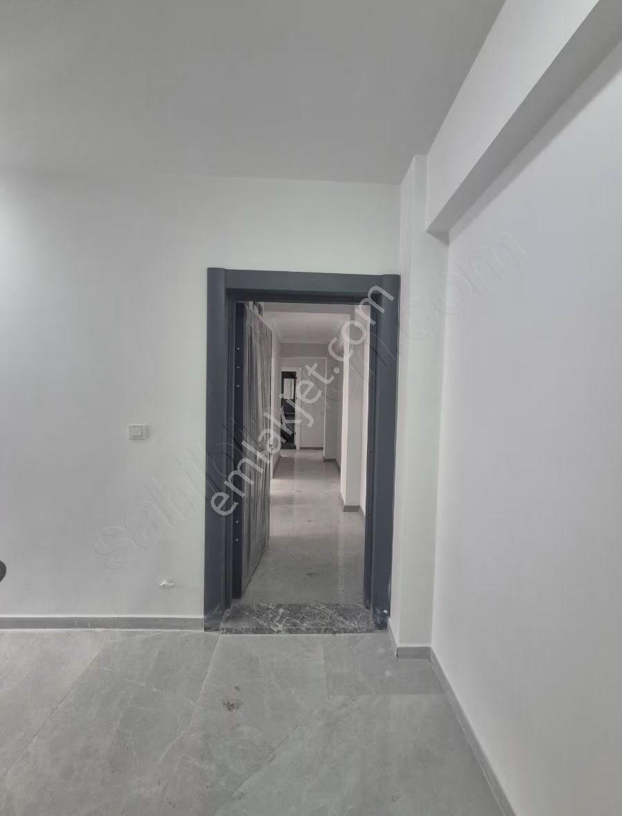Çakır Emlaktan Satılık Ayrı Mutfaklı 1+1 60m2 Daire - Görsel 11