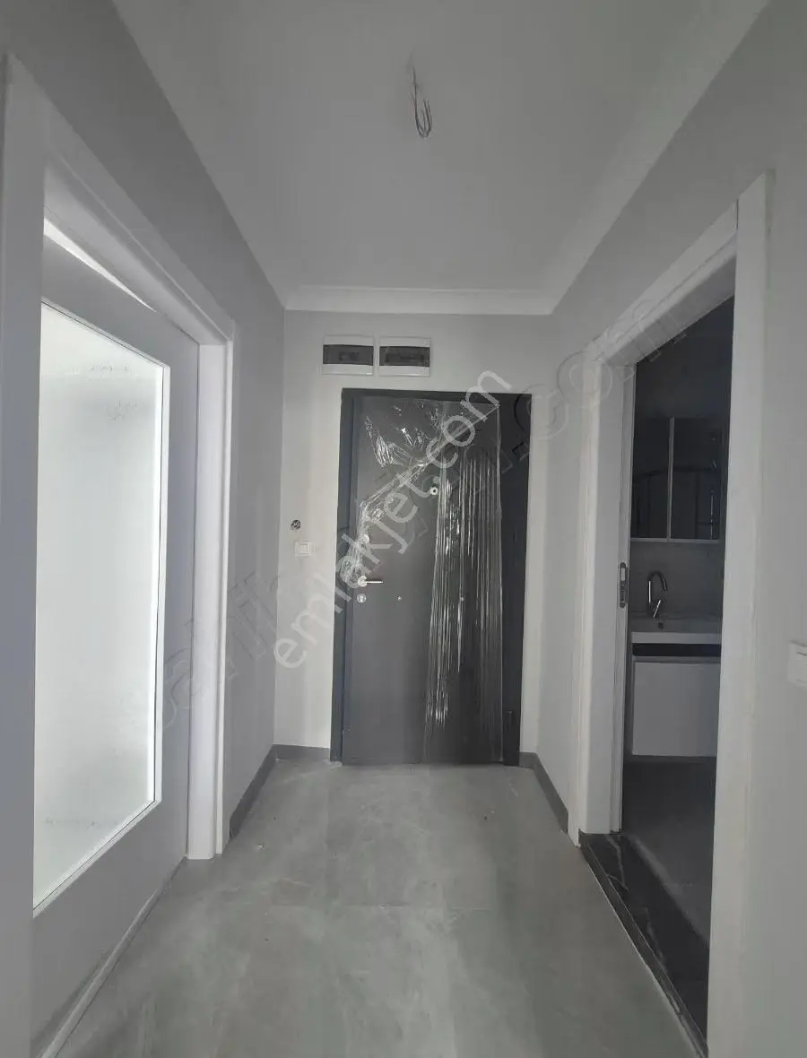Çakır Emlakdan Satılık 1+1 Arakat Sıfır Daire - Görsel 3