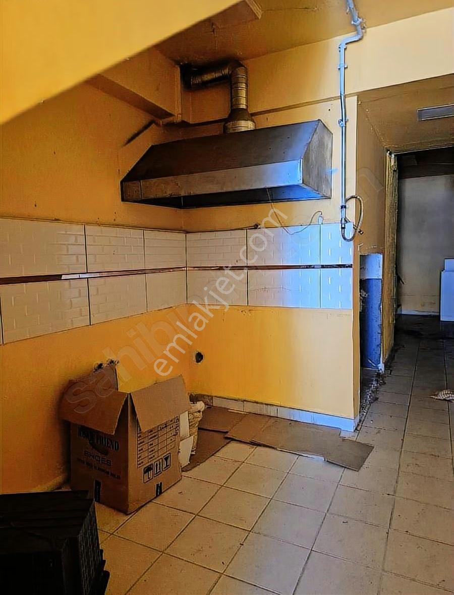 Ordu Caddesinde Kiralık 40m2 Dükkan - Görsel 18
