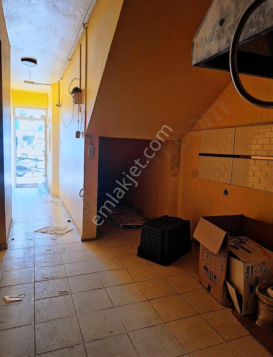 Ordu Caddesinde Kiralık 40m2 Dükkan - Görsel 5