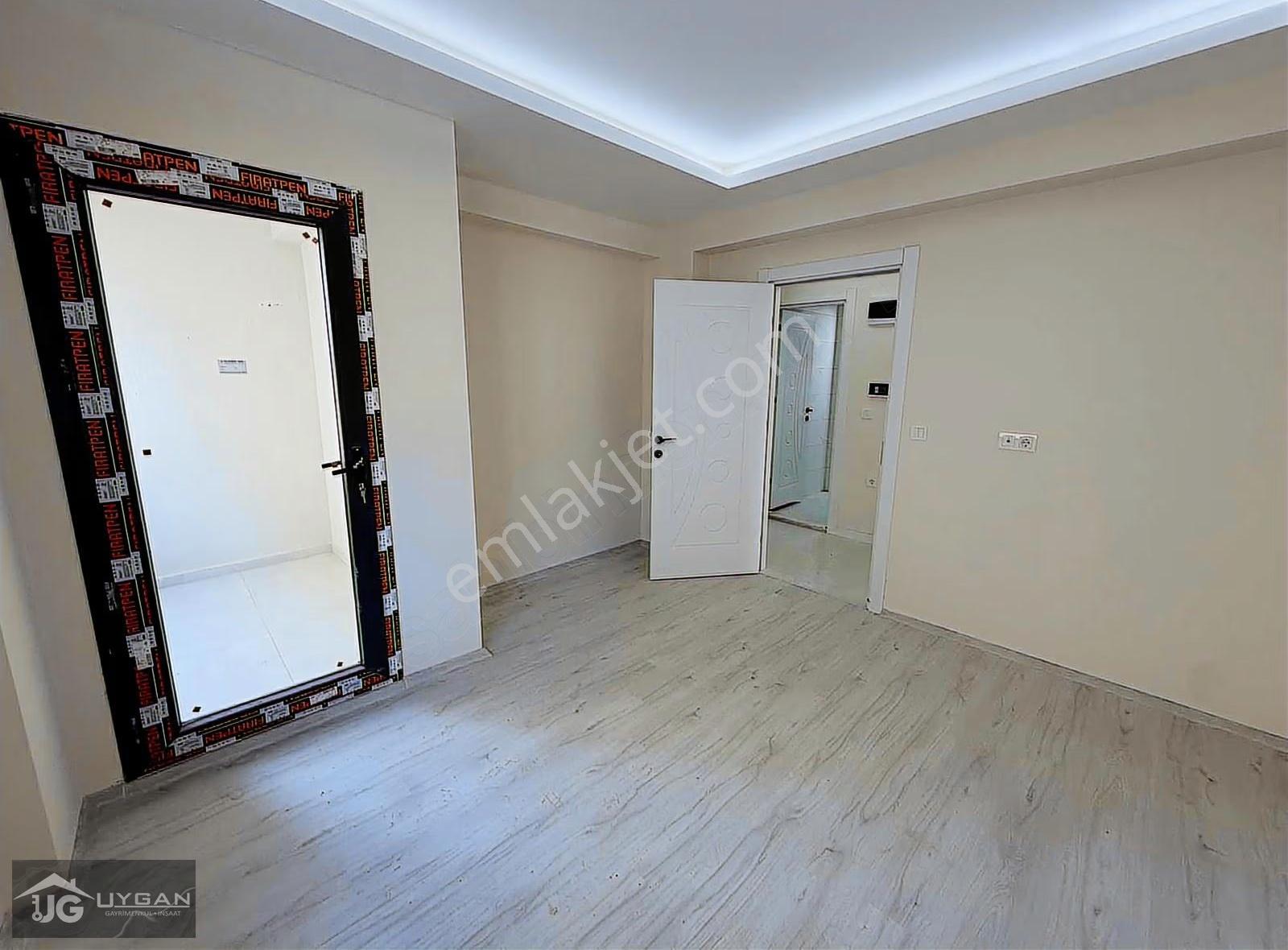 Uygan'dan Muratbey Mah. 2+1 90m² Lüx Daire İzban Yakını - Görsel 2