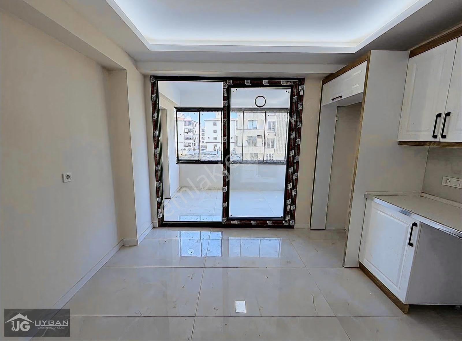 Uygan'dan Muratbey Mah. 2+1 90m² Lüx Daire İzban Yakını - Görsel 8
