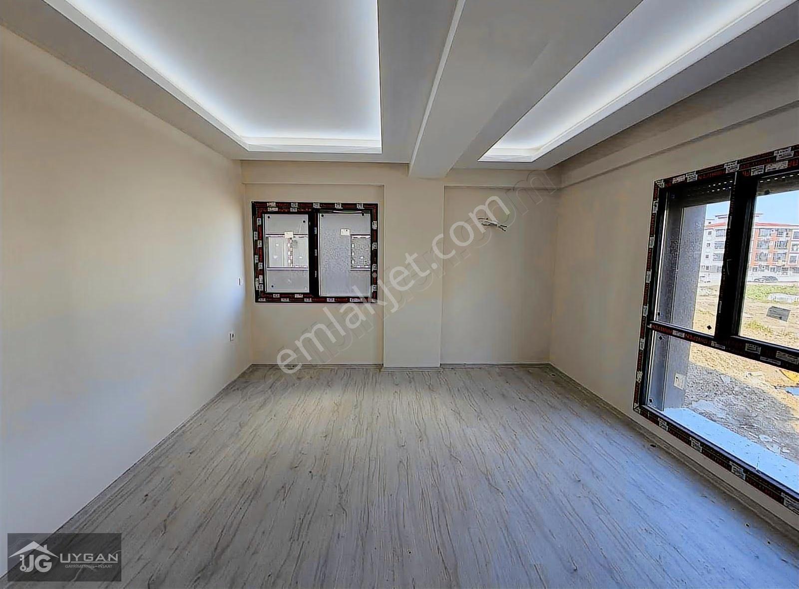 Uygan'dan Muratbey Mah. 2+1 90m² Lüx Daire İzban Yakını - Görsel 7