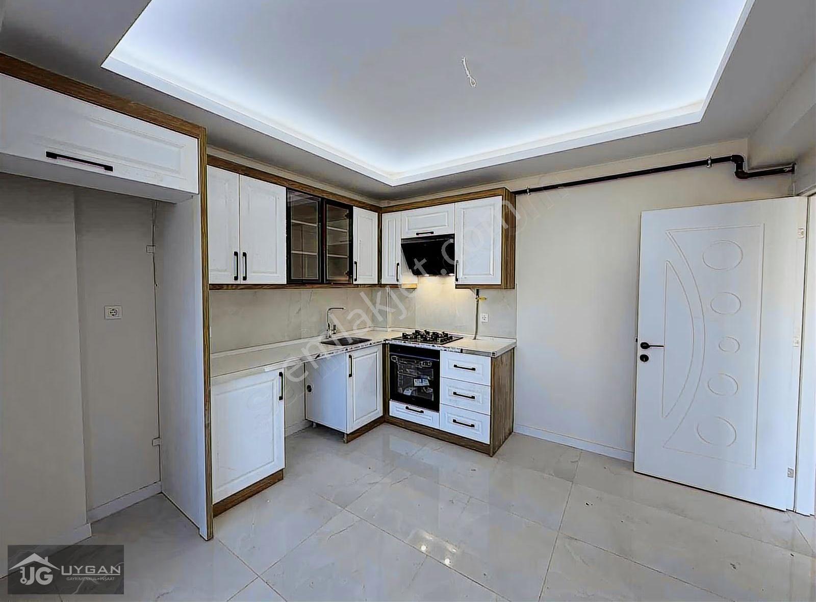Uygan'dan Muratbey Mah. 2+1 90m² Lüx Daire İzban Yakını - Görsel 9