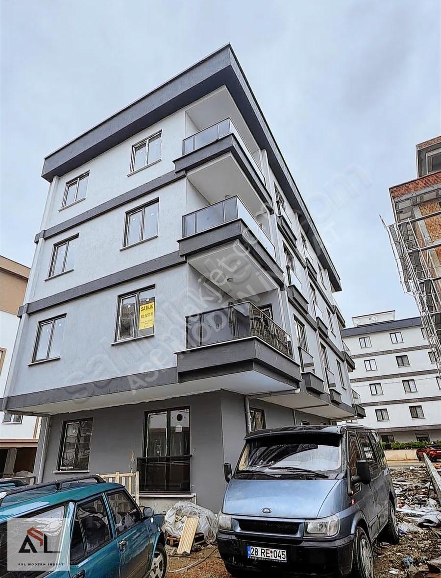 Cumhuriyet Mah. Denız Tarafı Satılık 2+1 Daire