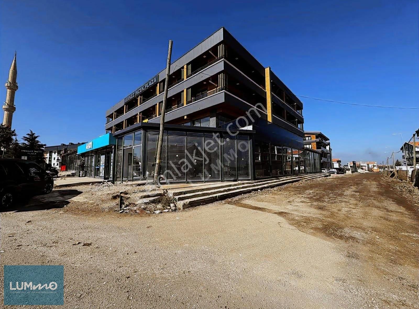 Lummo'dan İncek Merkezde Şerefiyeli Kiralık Dükkan - Görsel 4