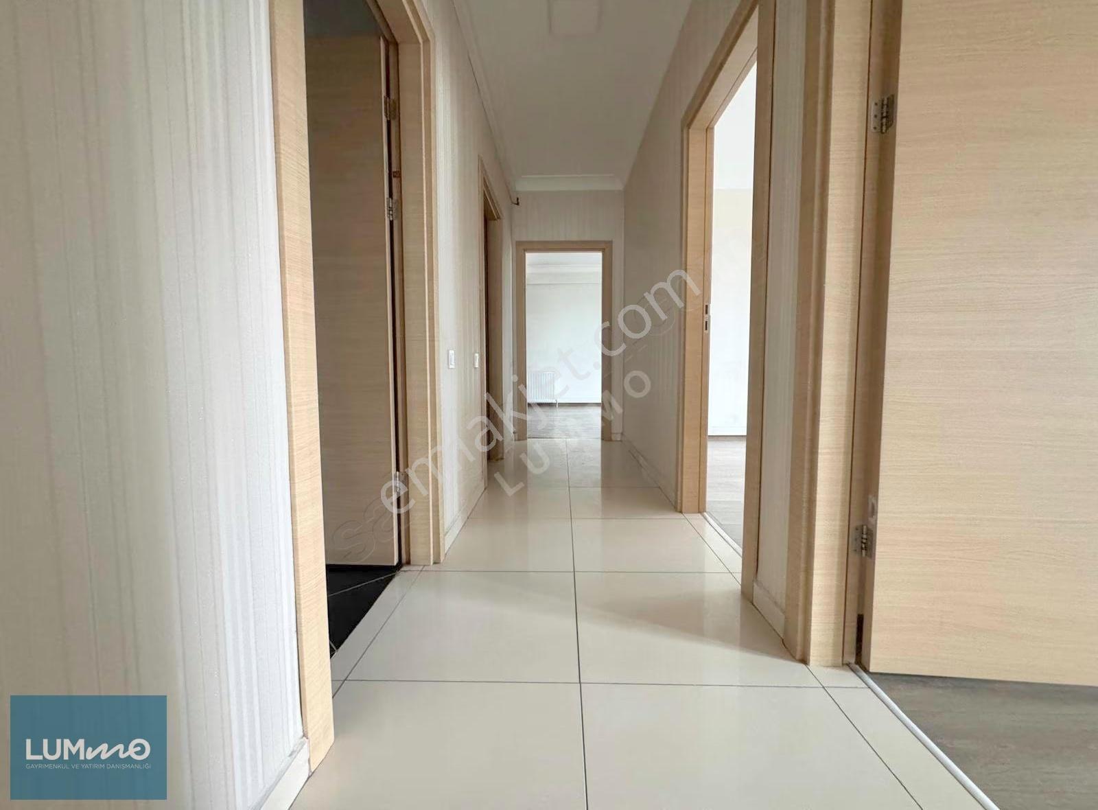 Lummo'dan Kentpark Ve Cepa Avm Yanı Site İçinde Yapılı 185m2 4+1 - Görsel 35