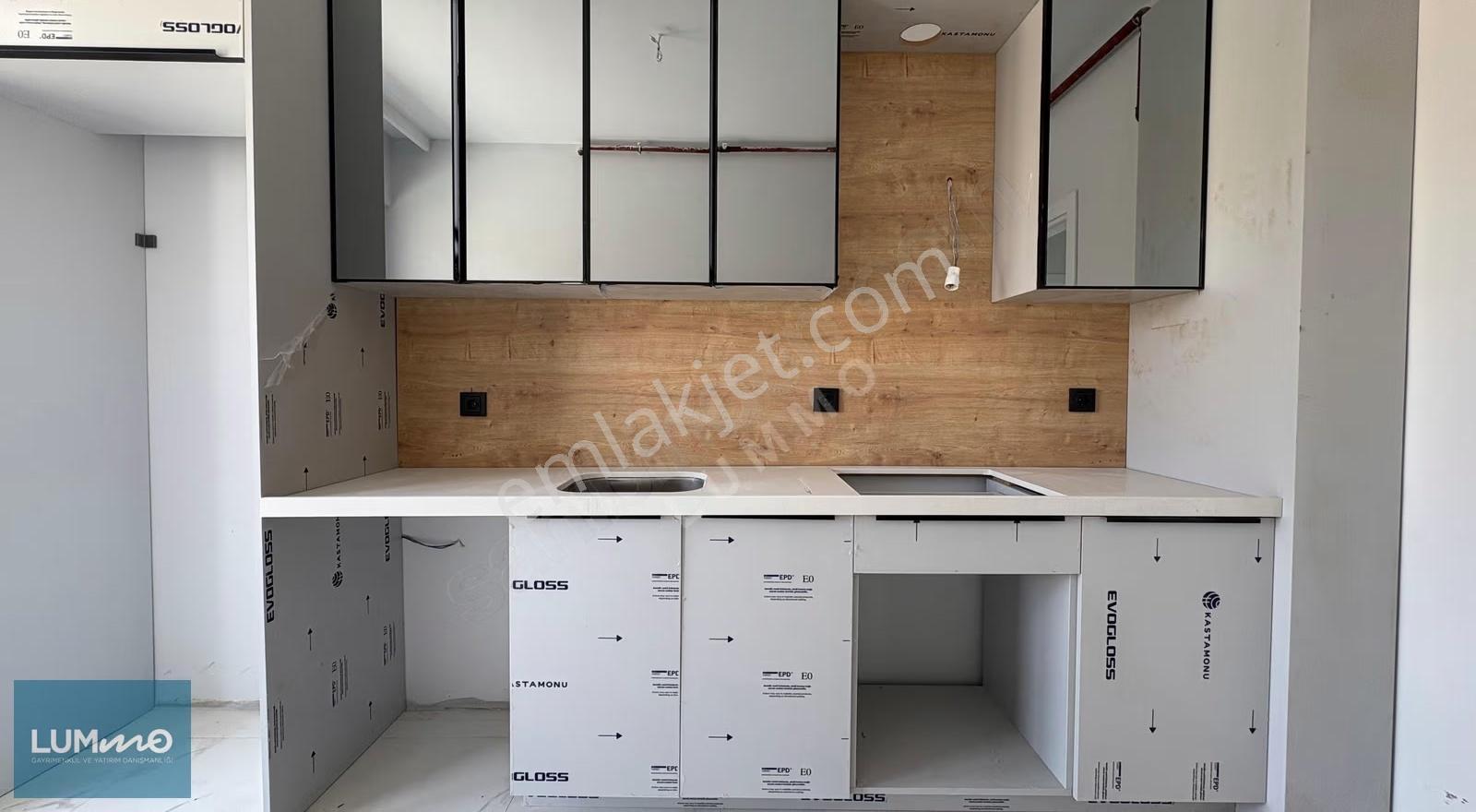 Lummo'dan Yapracıkta 2+1 Satılık Merkezi Sitede Sıfır Daire - Görsel 13