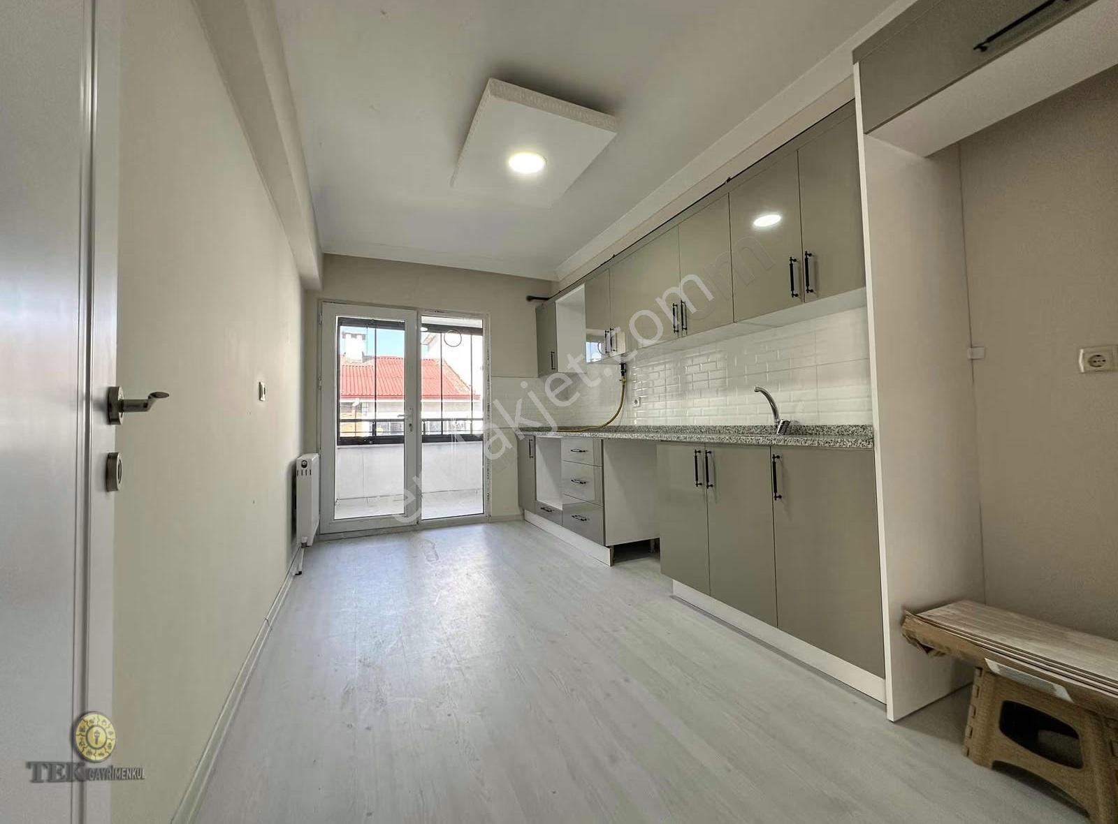 Perşembe Pazarı Civarı Sıfır 3+1