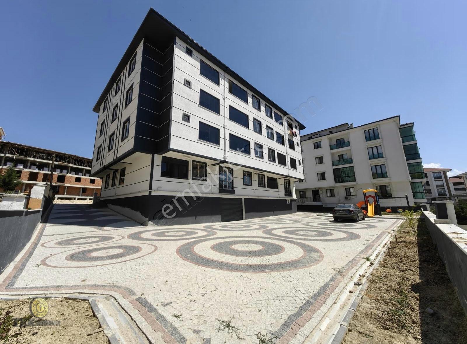 Rumeli Mahallesinde 2+1 110m² E. Banyolu Lüx Fırsat Dairelerimiz - Görsel 23