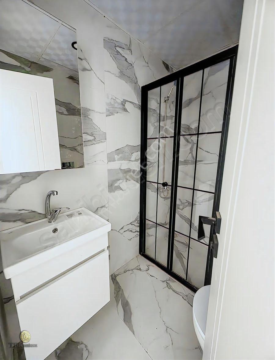 Çobançeşme Mah.de 2+1 110m² 4bloklu Site İçi E.banyolu Daireler - Görsel 23