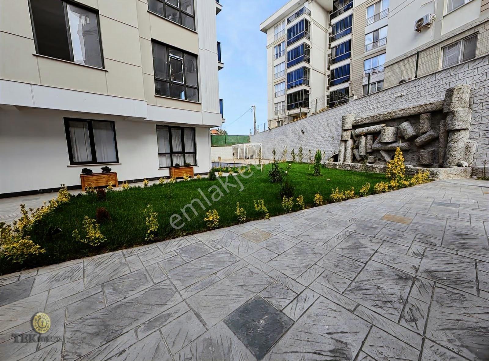 Nefes Park Civari Sitede Havuzlu 2+1 Luks Daire - Görsel 11