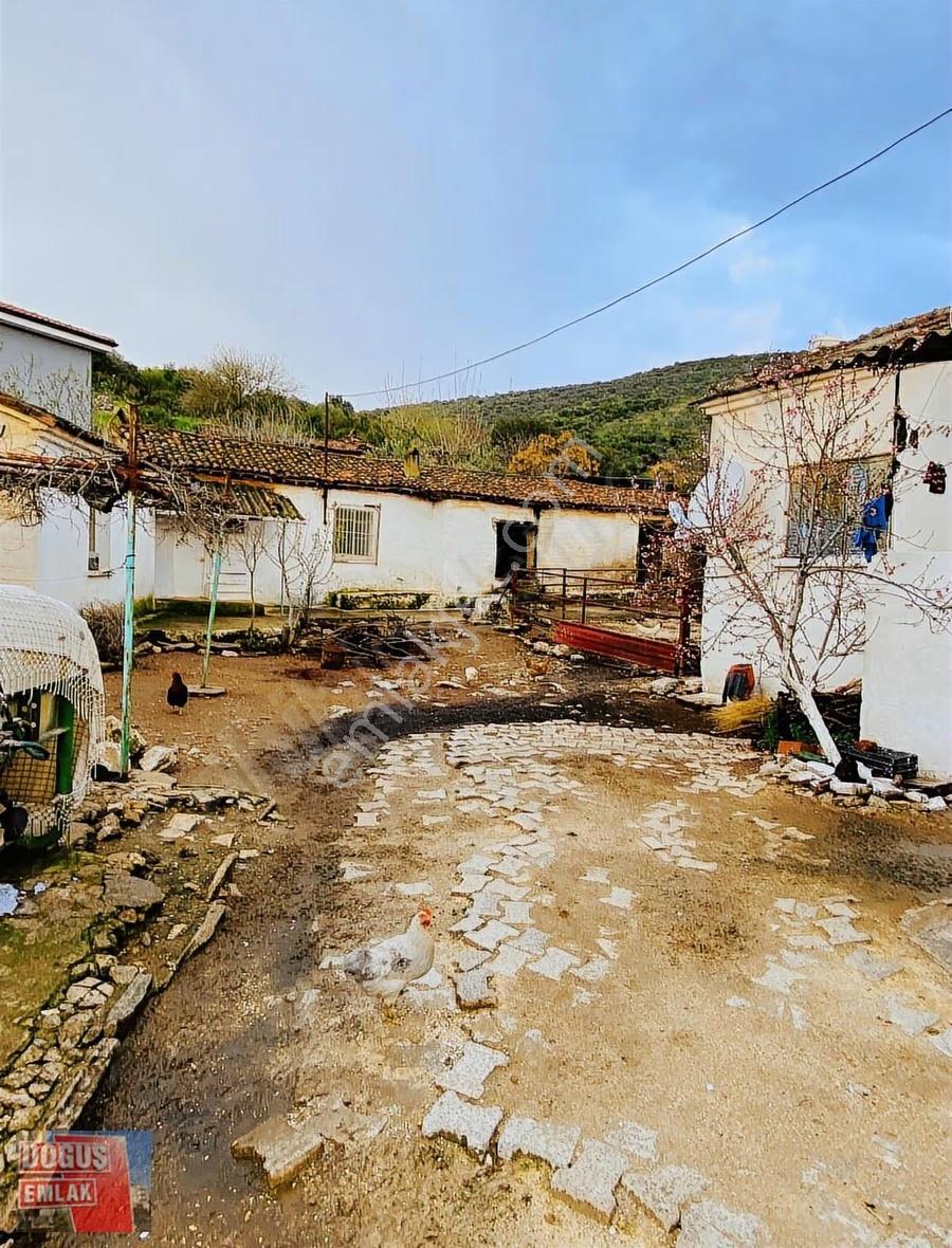 Tire Kurşak Köyü'nde Satılık Müstakil Ev (675m², 5+2, Ahırlı) - Görsel 25
