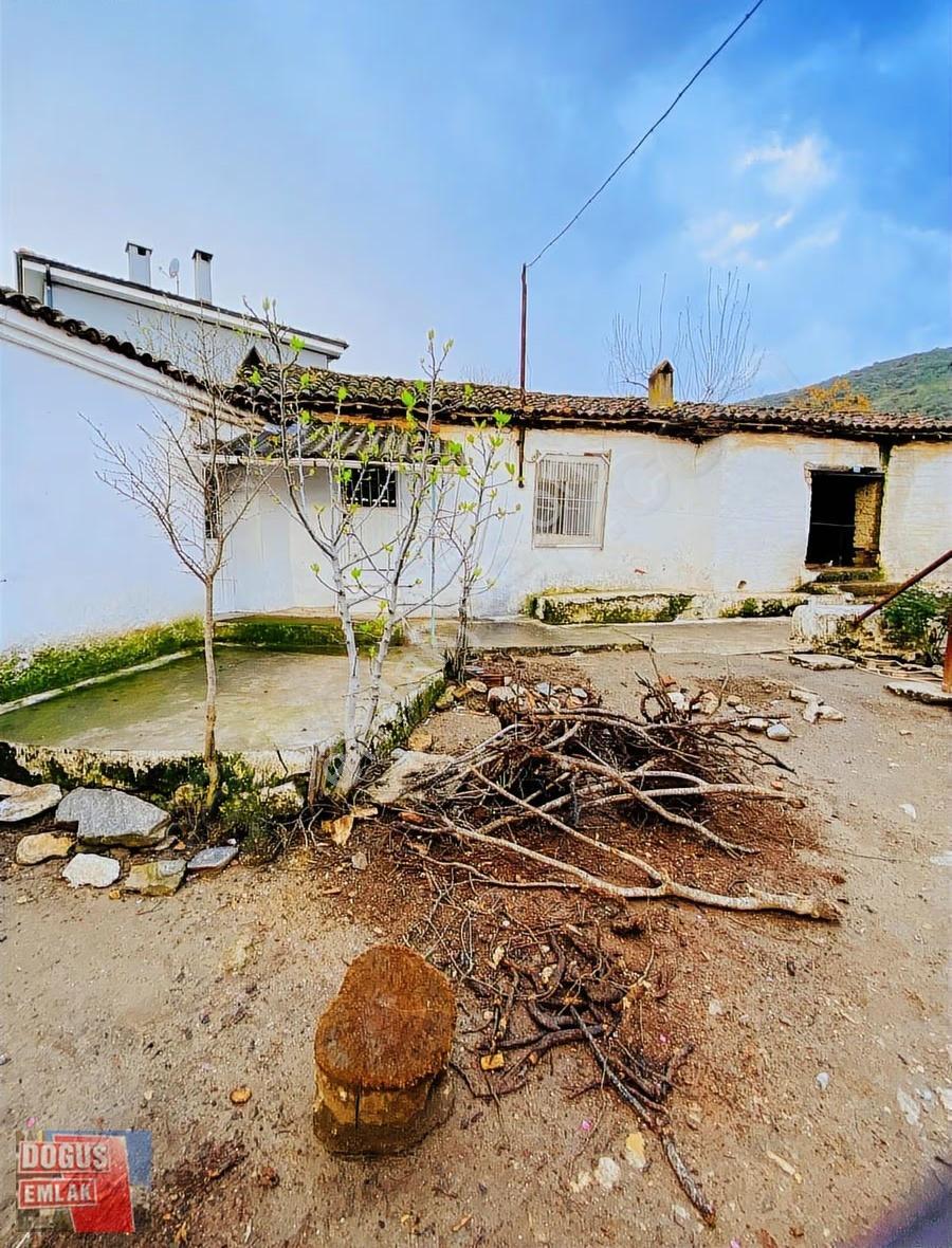 Tire Kurşak Köyü'nde Satılık Müstakil Ev (675m², 5+2, Ahırlı) - Görsel 11