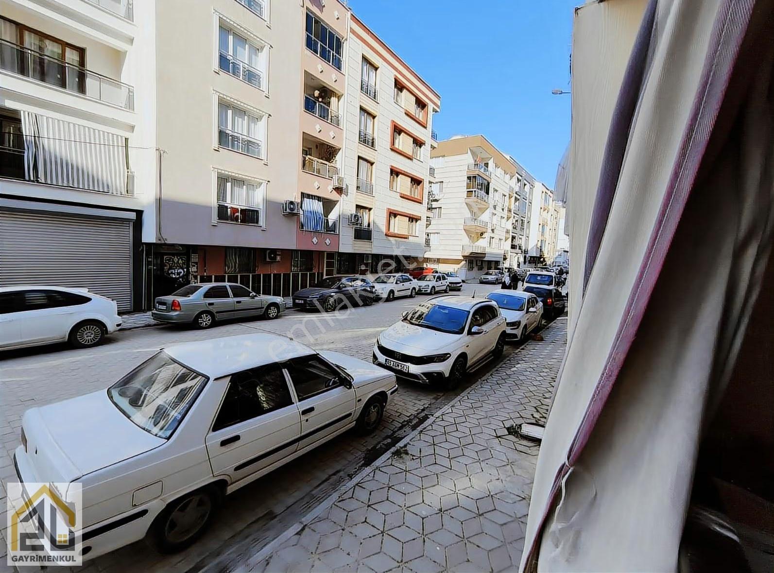 Zu Gayrimenkulden Muradiye De En Güzel Konumda 1+1 Yüksek Zemin - Görsel 7