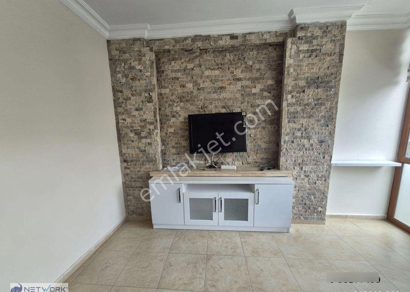 Kuşadası Şehir Merkezinde Kiralık 1+1 Ofis - Görsel 5