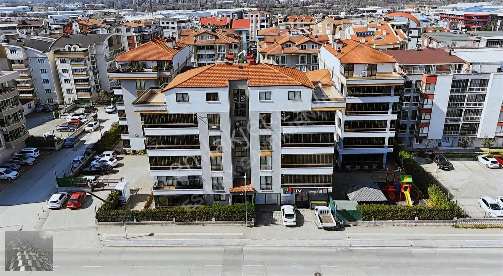 Nilüfer Demirci Barutçu Sitesi'nde Satılık Bahçe Katı - Görsel 5