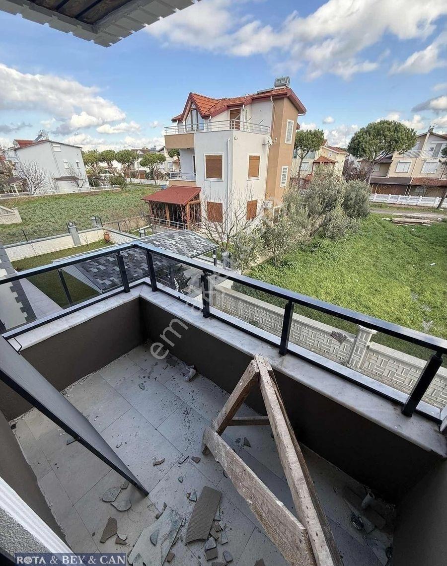 Rota'dan | Altınova İskele'de | Müstakil Bahçeli | 5+1 Villa - Görsel 27