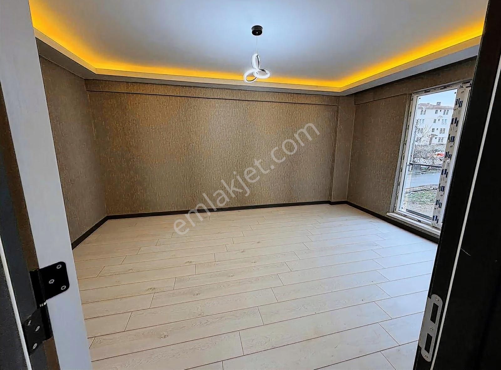 Ozandan Cadde Üstü Lüx 2+1 Daire Ve Daireler - Görsel 17