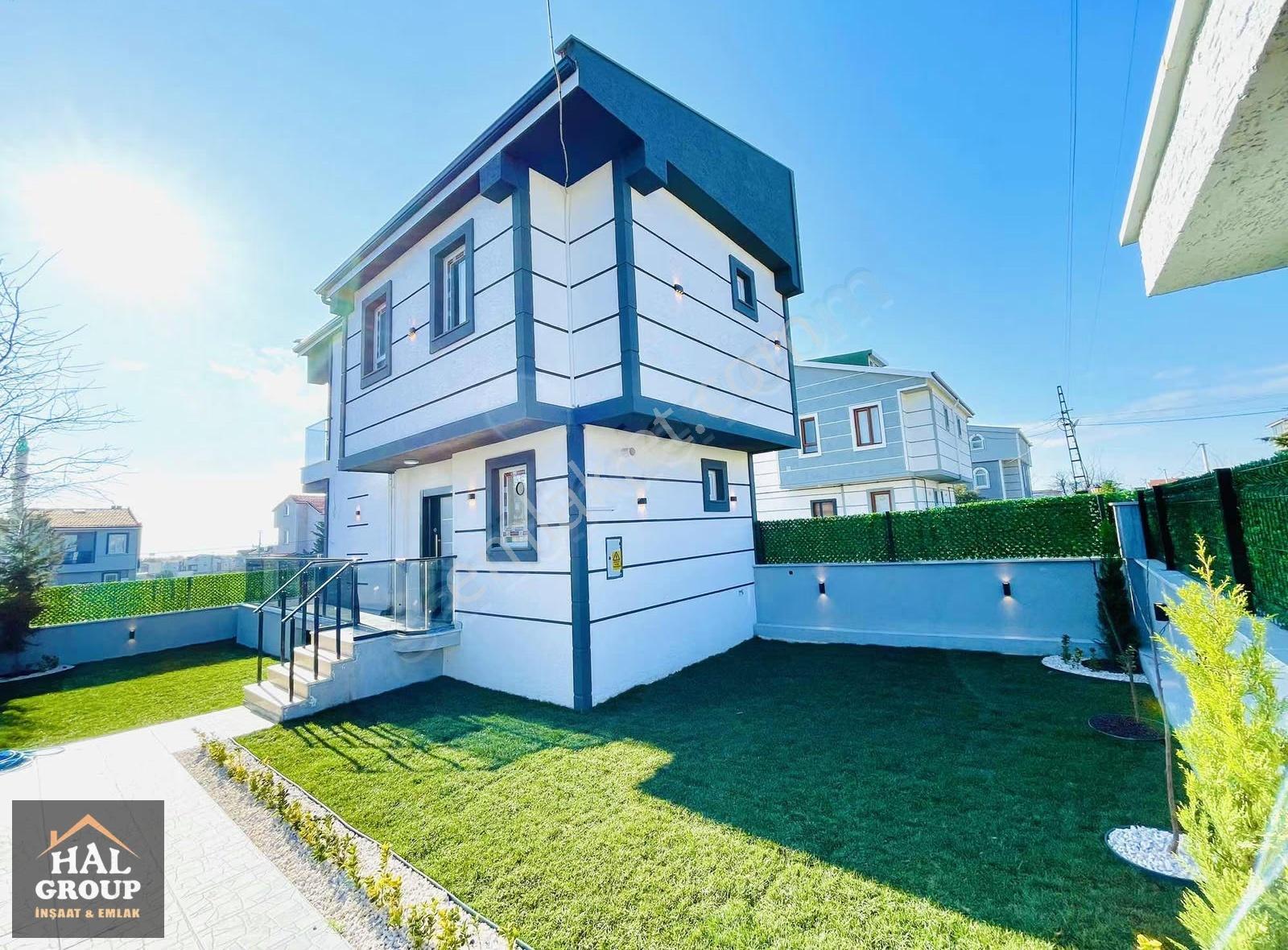 Hal İnşaat Firmasından Altyapılı/merkezde/müstakil Bahçeli Villa