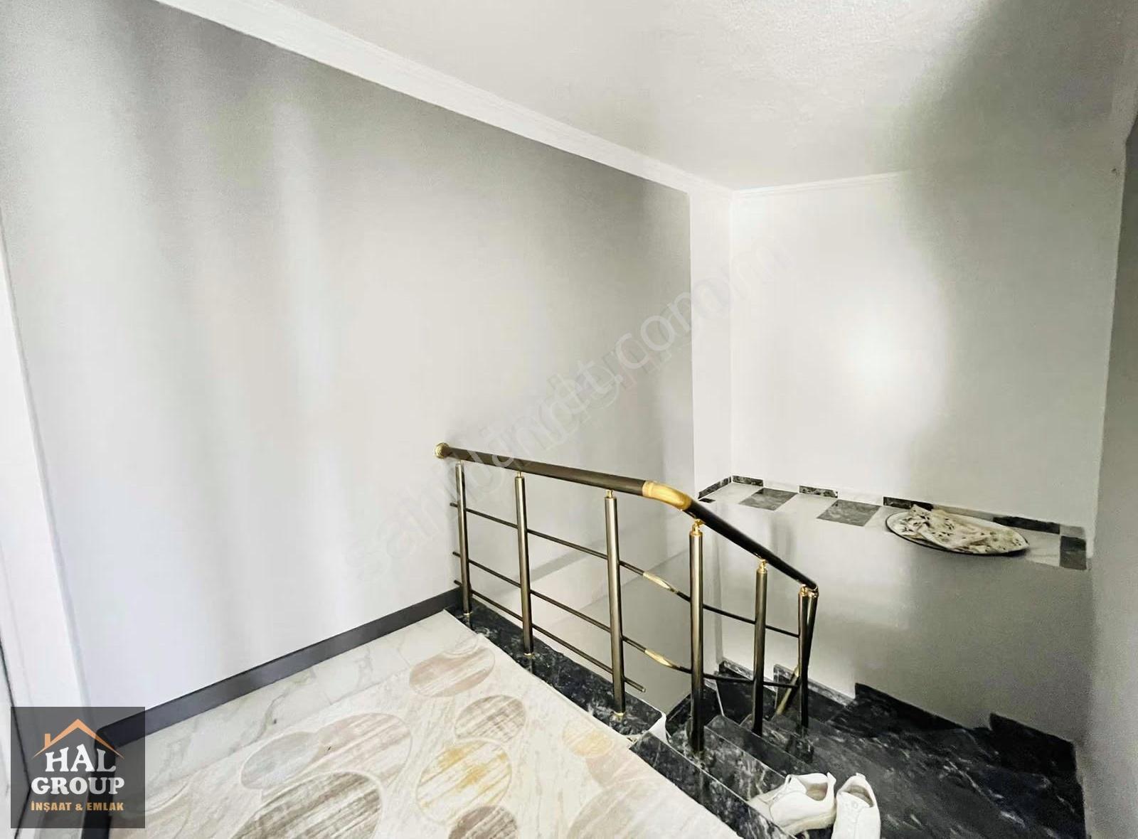 Hal İnşaat Firmasından Alt Yapılı Merkezde Geniş Bahçeli Villa - Görsel 19