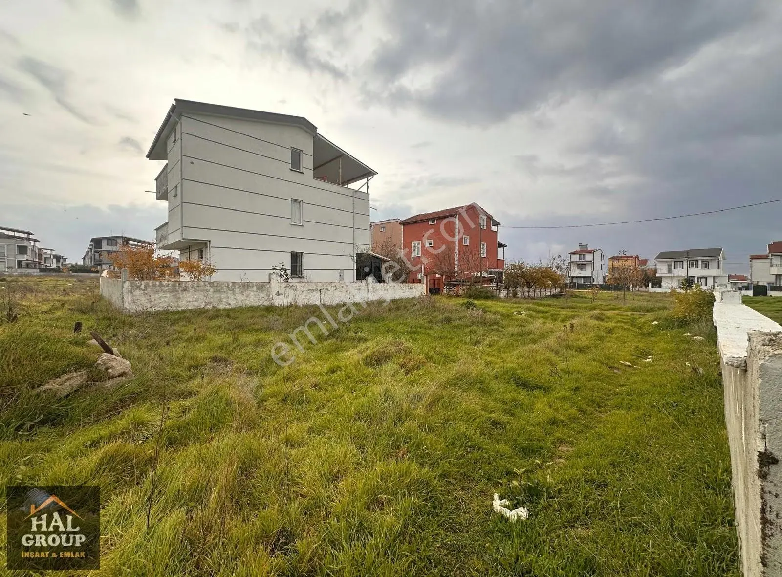 ╭╯hâl İnşaat╰╮250 M² Müstakil Arsa Yerleşime Uygun, Yatırımlık - Görsel 2