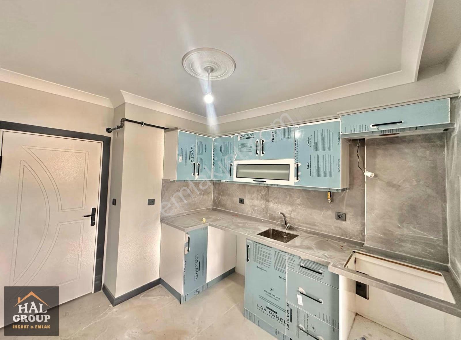 Havuzlu Güvenlikli Site İçerisinde Giriş Kat 2+1 Sıfır Daire - Görsel 22