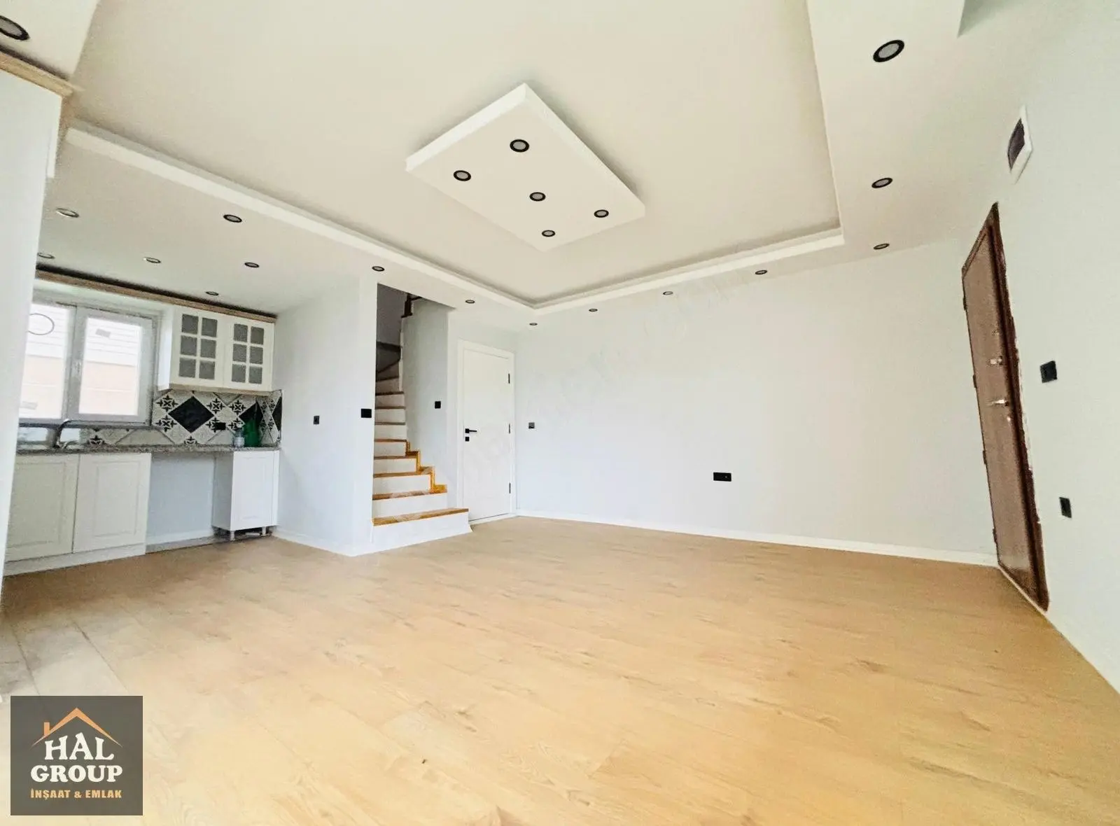 ╭╯hâl Group╰╮ Deniz Tarafı Şehrin Gürültüsünden Uzak Eşsiz Villa - Görsel 17