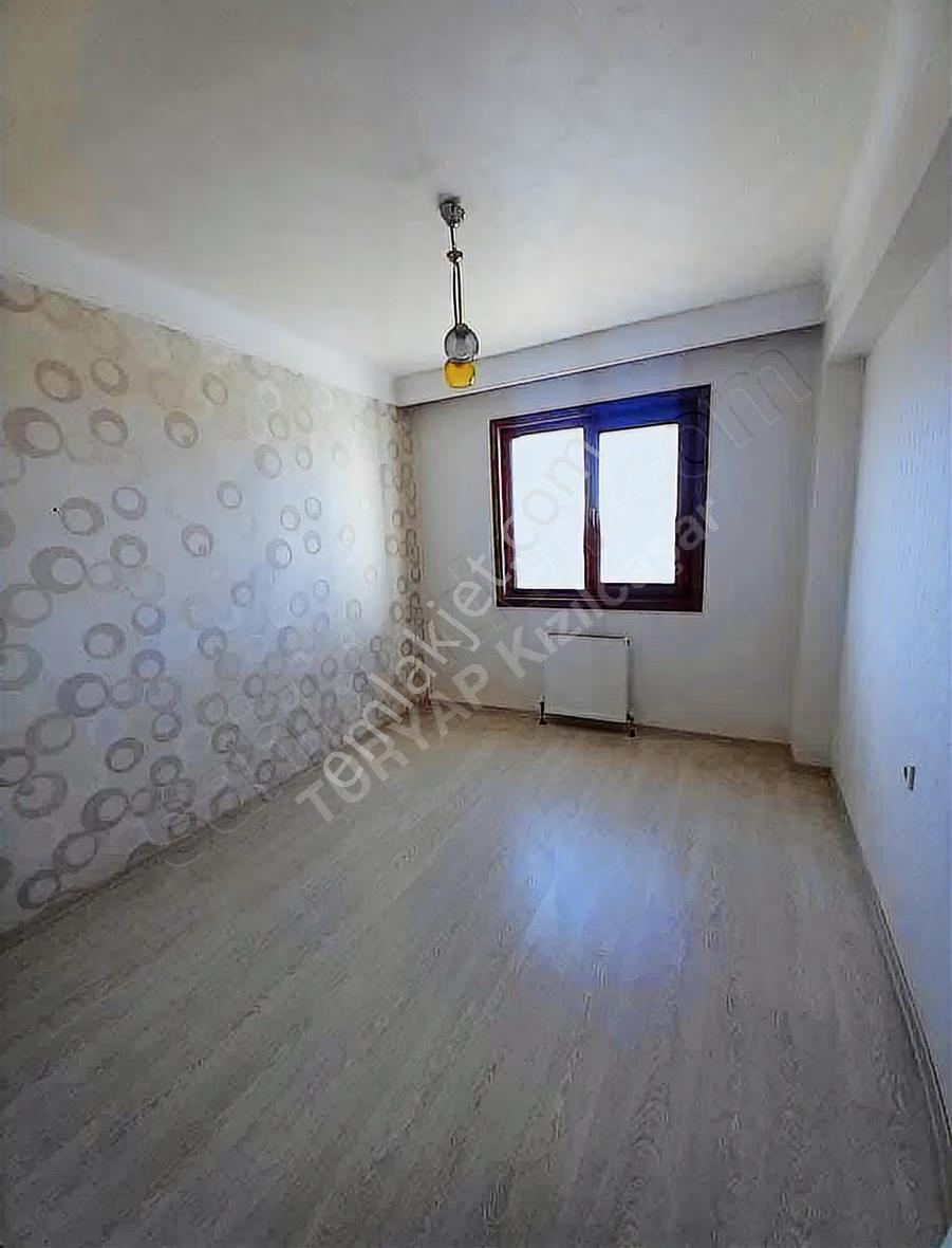 Güneşevlerde Site İçerisinde 4+1 Uygun Satılık Daire - Görsel 8