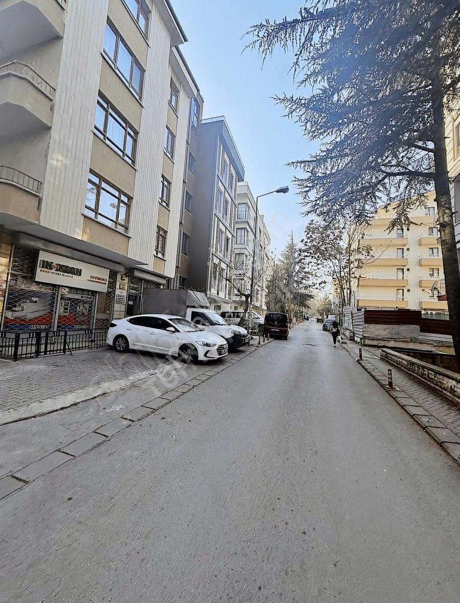 Satılık Maltepe Büyük 4+1 Daire - Görsel 16