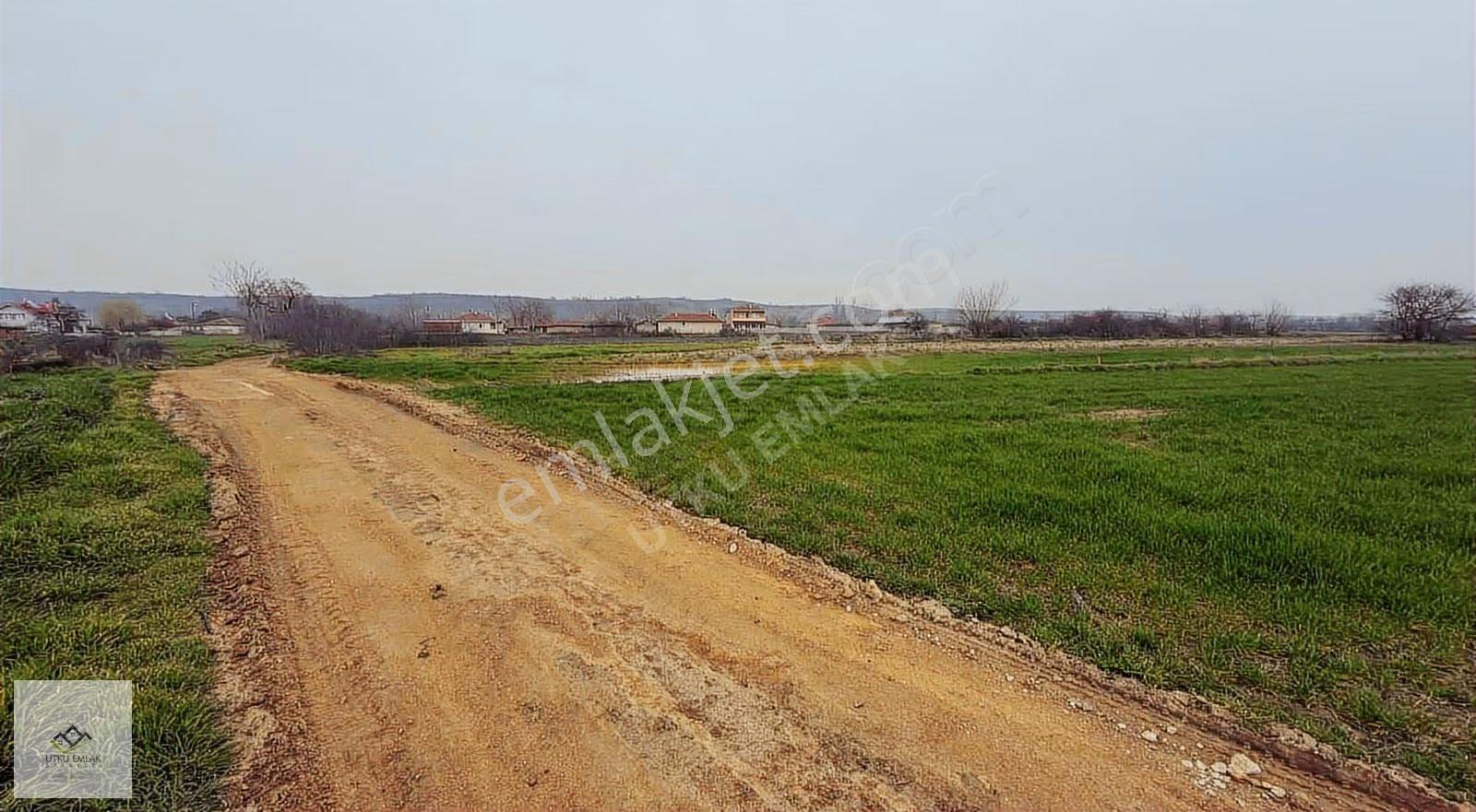 Utku Emlak Tan Yeşilovada 2700 M2 Satılık İmarlı Arsa - Görsel 21