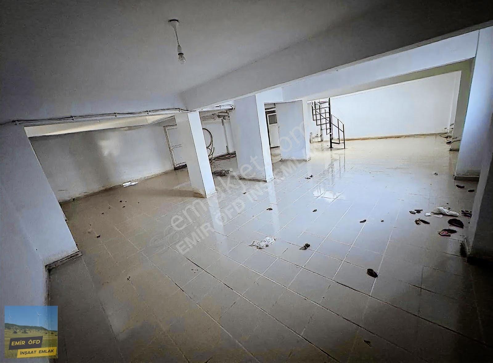 Kapaklı Belediye Arkasında 120 M2 Köşe Başı Satılık Dükkan - Görsel 4