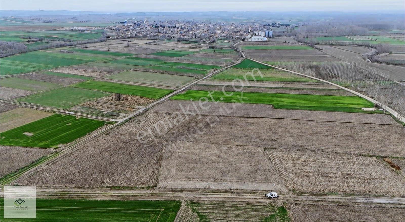 Havsa Yolageldi Köyünde Köy Ve E-5 E Yakın 2833 M2 Satılık Tarla - Görsel 14
