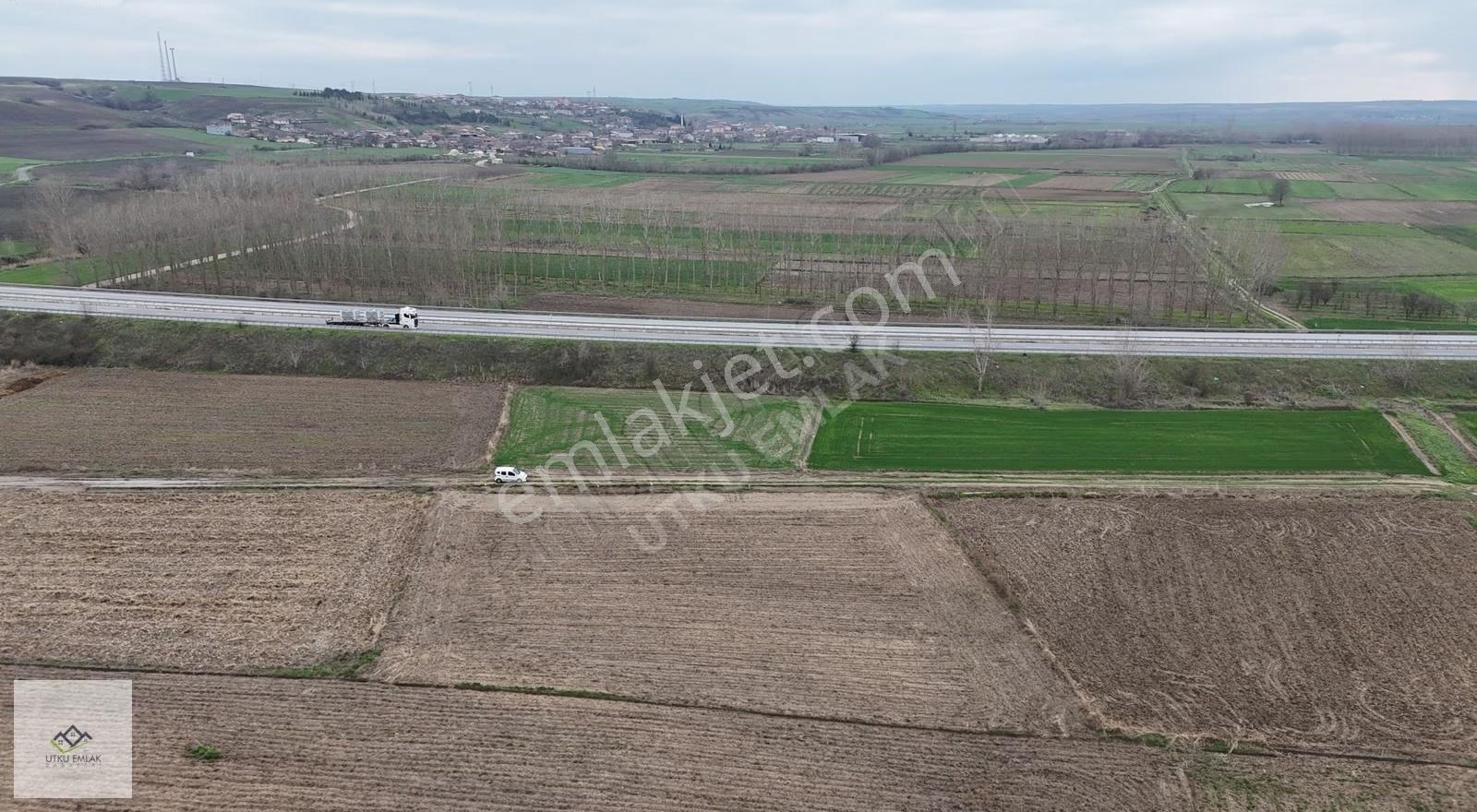 Havsa Yolageldi Köyünde Köy Ve E-5 E Yakın 2833 M2 Satılık Tarla - Görsel 2