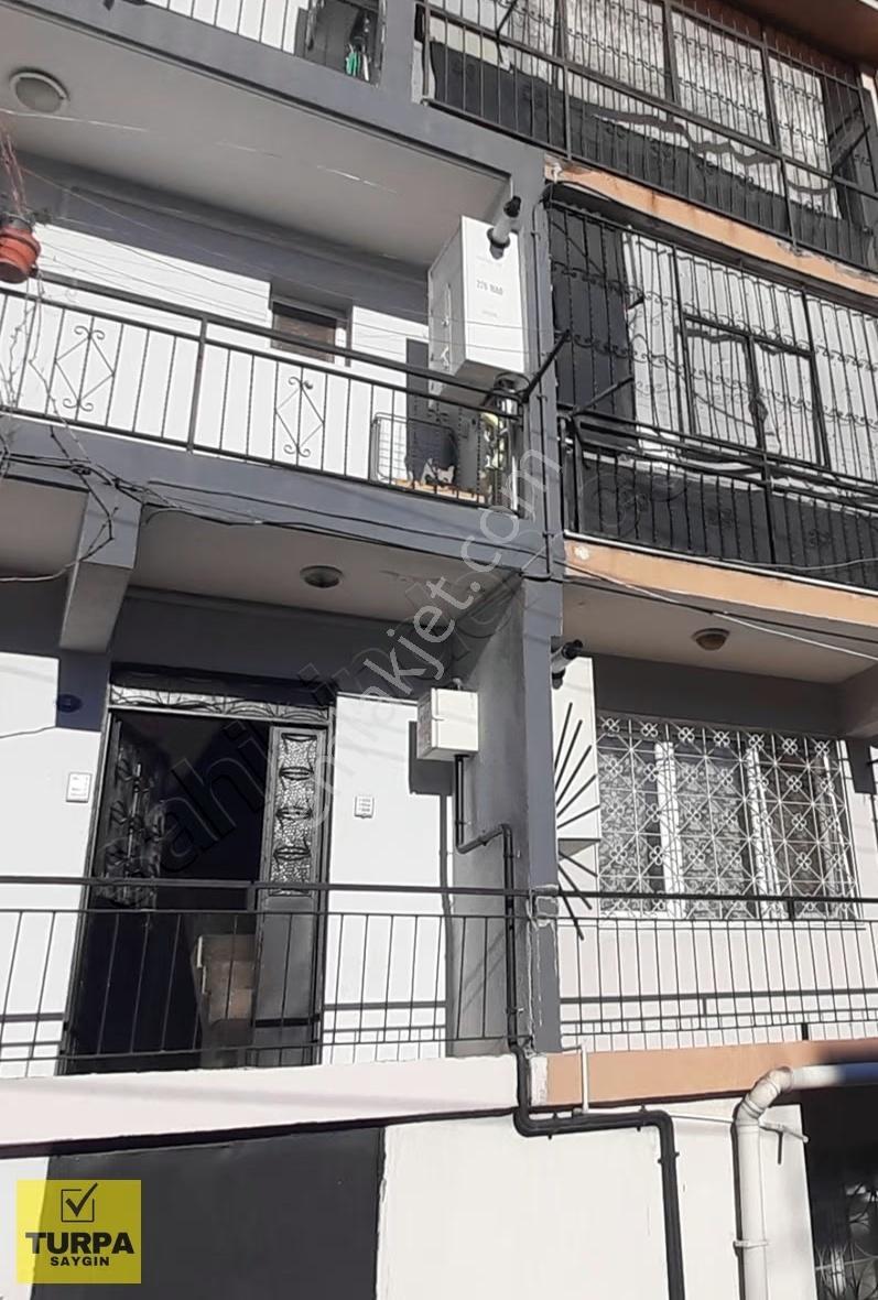 Turpa Saygın Dan Sevgi Mah. 3 Katlı Bina Ve Arsası Satılık ..
