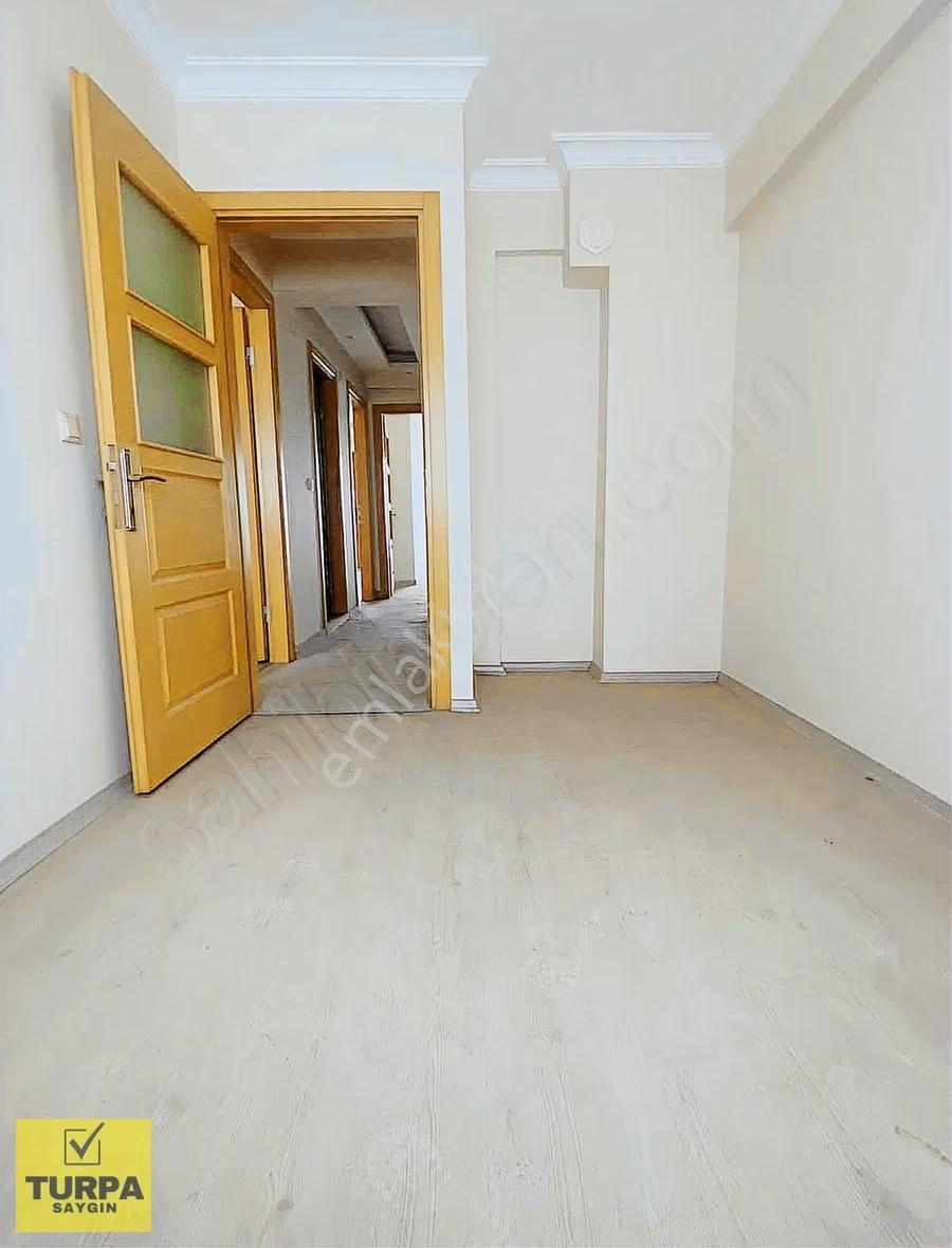 İzmirpark Ve Yeni Yapılacak Metro 5 Dk Mesafe Ara Kat Sıfır 2+1 - Görsel 25