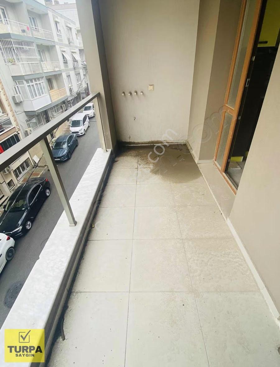 İzmirpark Ve Yeni Yapılacak Metro 5 Dk Mesafe Ara Kat Sıfır 2+1 - Görsel 31
