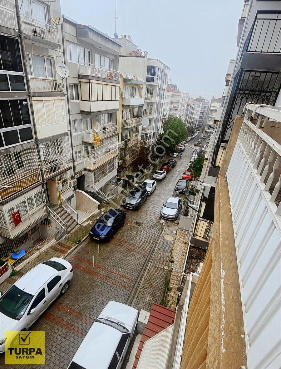 Ordu Caddesi'nin Sokağında Ara Kat Full Yapılı K.mutfaklı 3+1 - Görsel 13