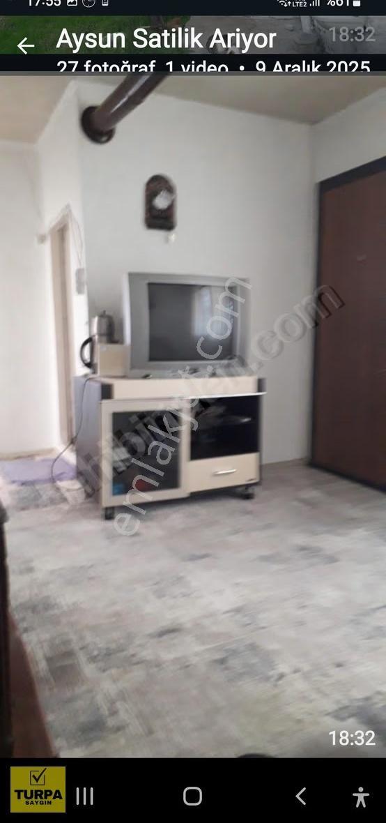 Turpa Saygından Bergamada Köy İçinde 500m2arsa+içinde Ev Satılık - Görsel 2