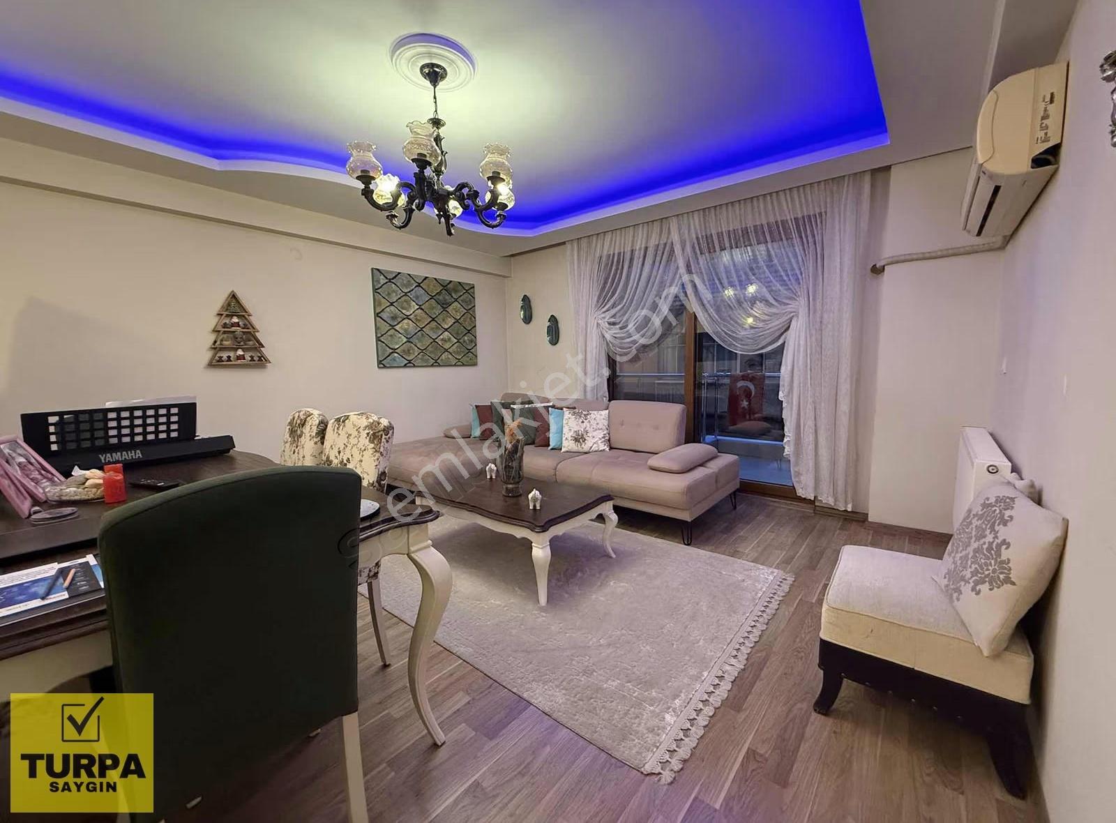 Turpa Saygından Merkezi Konumda Geniş Daire - Görsel 22