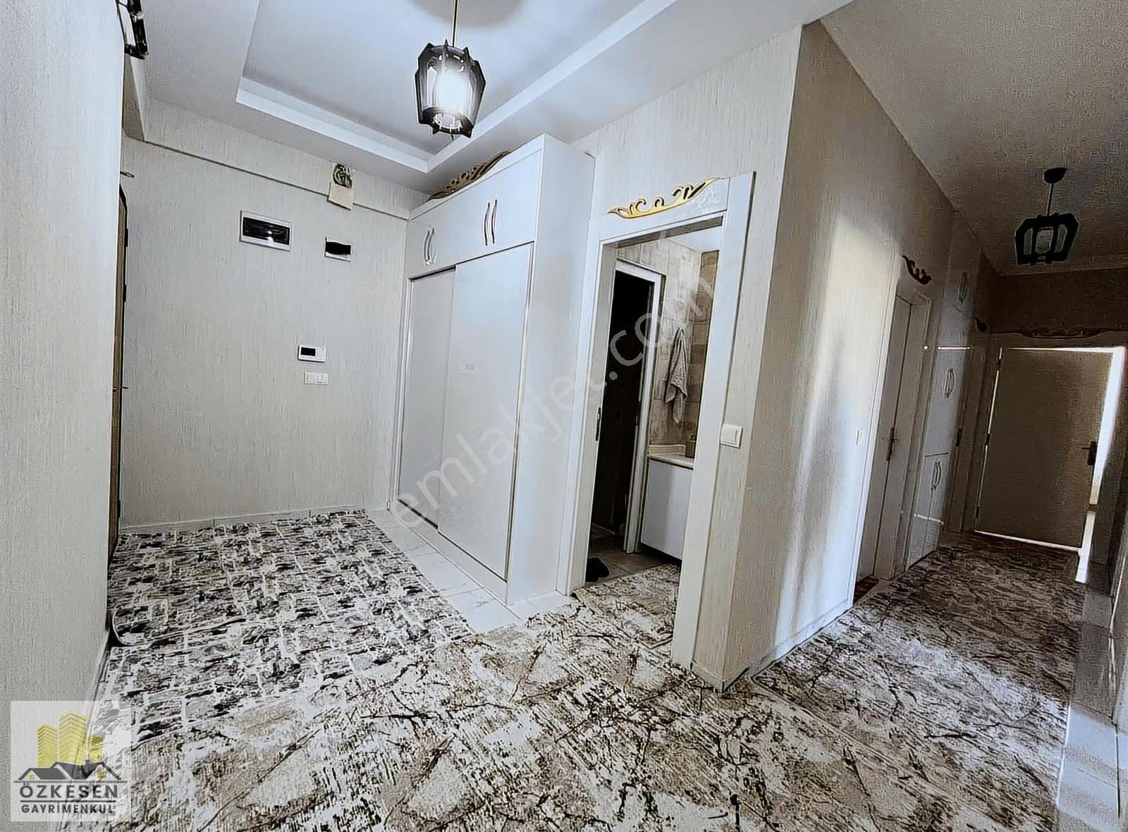 Özkesen Gayrimenkul'den Satılık Ultra Bakımlı 3+1 Daire Acil - Görsel 21