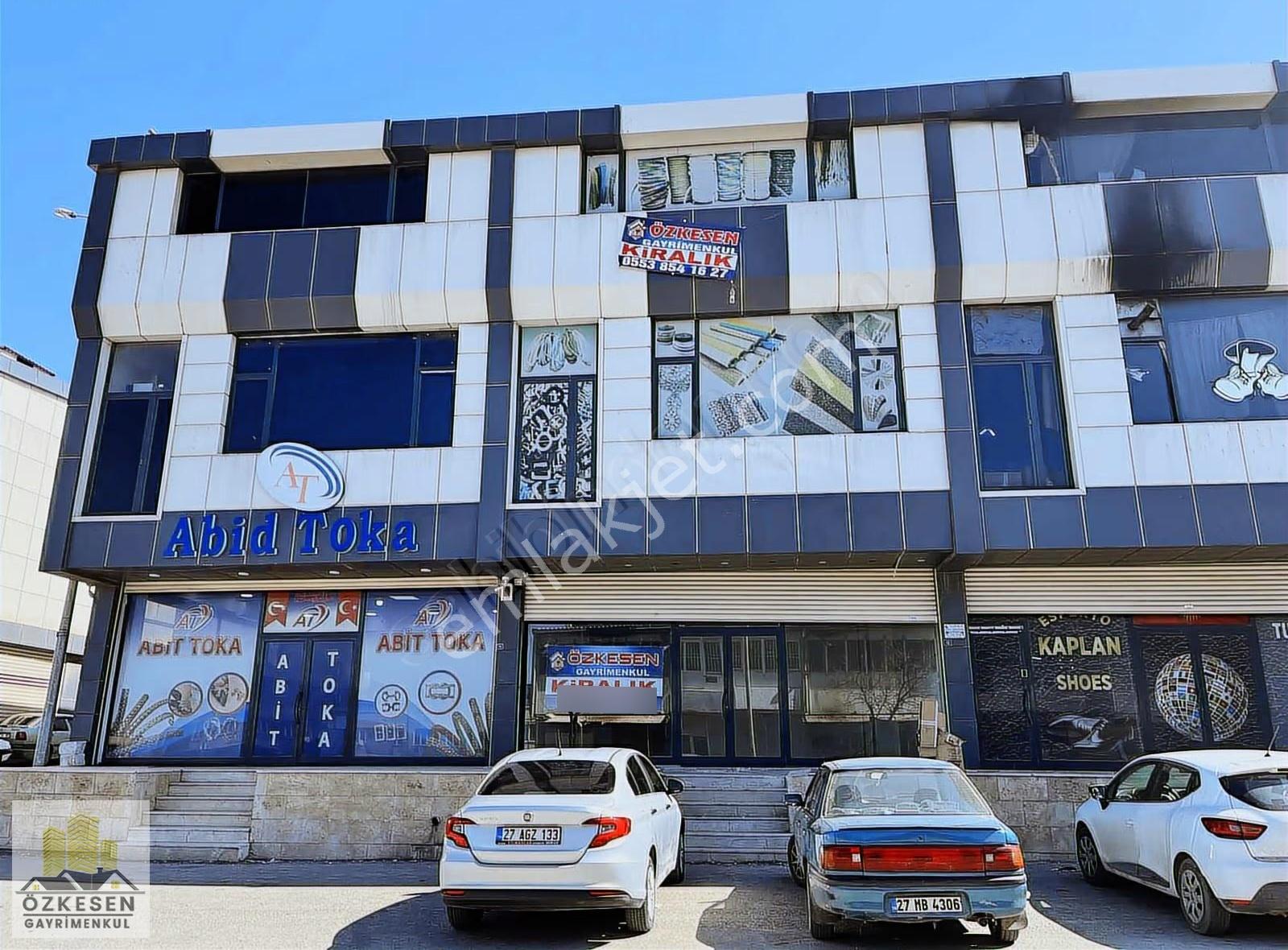 Özkesen Gayrimenkul'den 80'lik Kiralık Dükkan - Görsel 11
