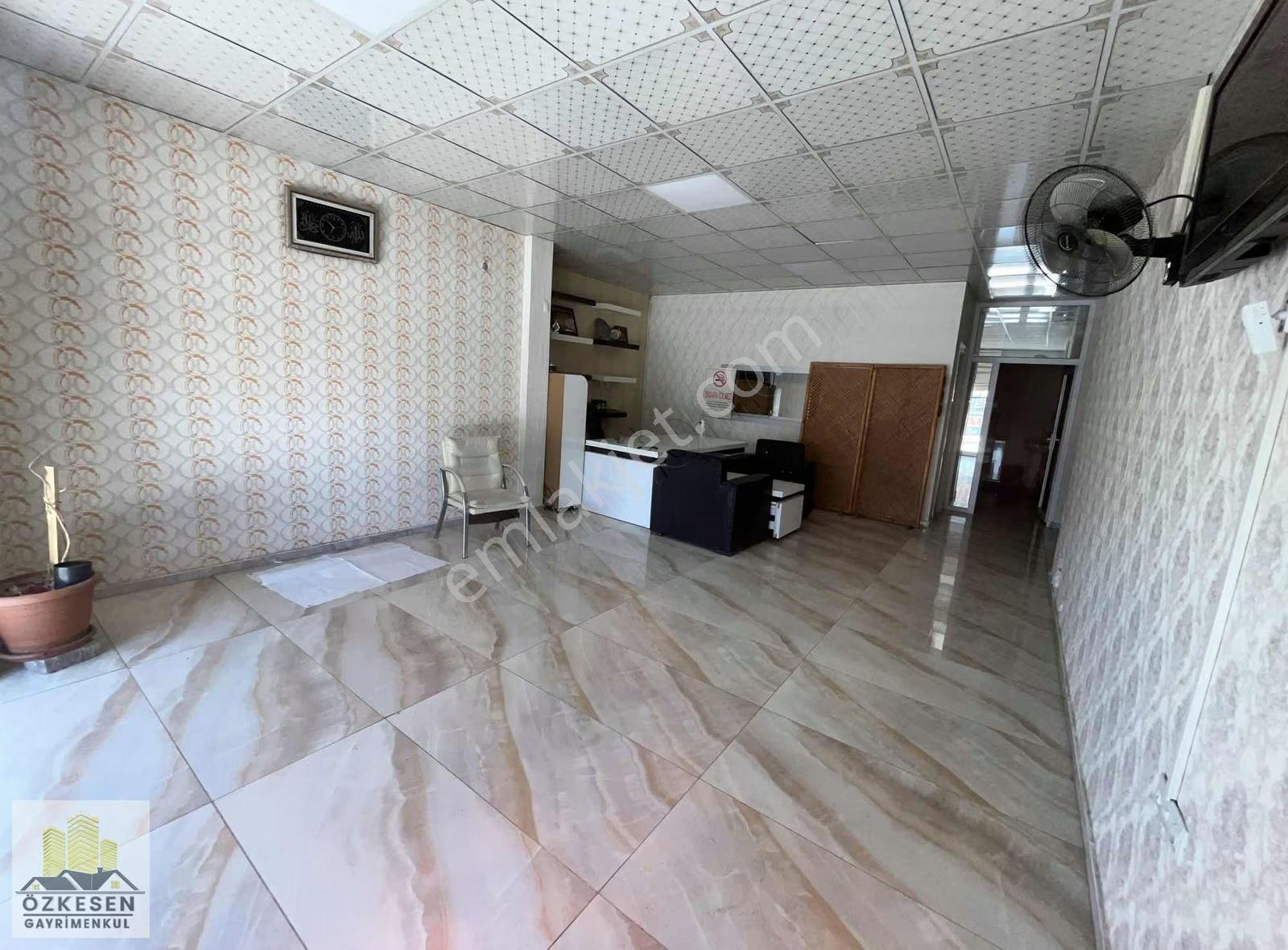 Özkesen Gayrimenkul'den Kiralık Ana Cadde Üzerinde Dükkan - Görsel 9